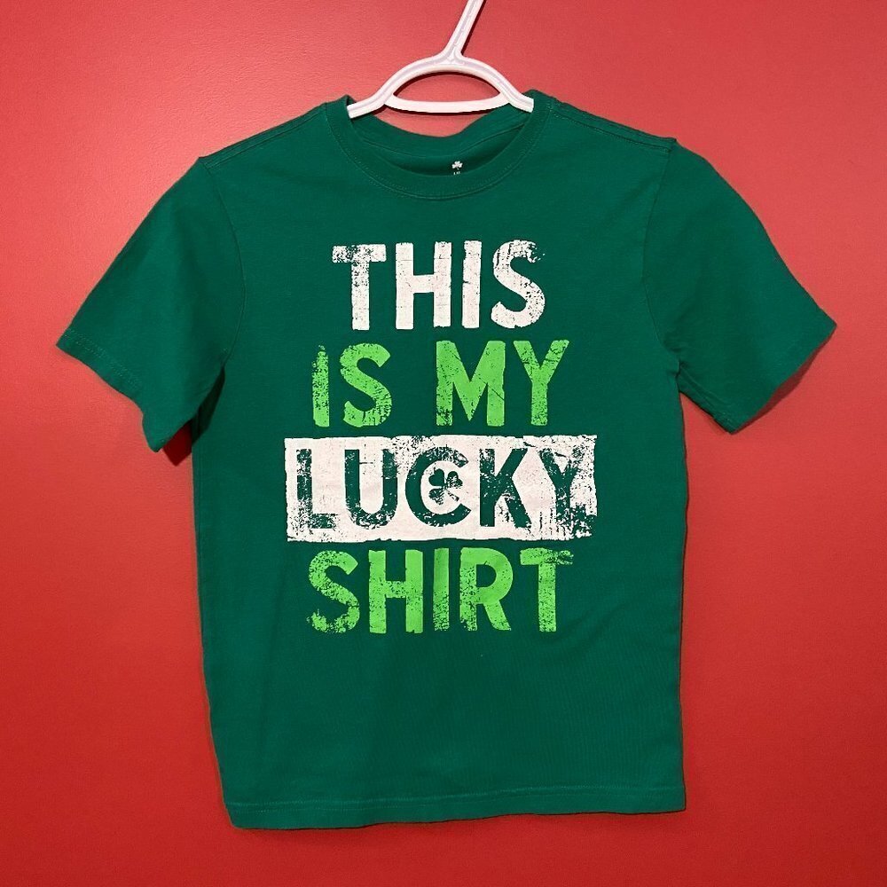 ⭐4 FOR $20⭐ Boy's Lucky Shirt Green T-shirt - Size L (10-12)